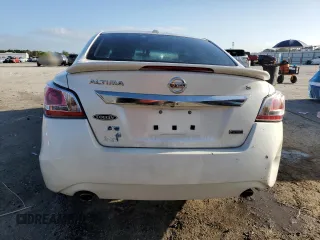 2015 Nissan Altima S with VIN 1N4AL3AP3FC476880, listed as a Copart auction lot 54147765 with 172,255 mi miles and Salvage Title. Bid and sale history available at DreamBid. Image 6.