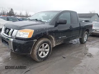 2008 Nissan Titan SE with VIN 1N6BA06A98N346260, listed as a IAAI auction lot 41511692 with 305,762 mi miles. Bid and sale history available at carsss.com. Image 17.