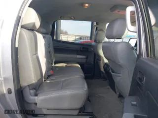 2010 Toyota Tundra 4WD Truck with VIN 5TFDW5F11AX142704, listed as a IAAI auction lot 41230112 with 201,697 mi miles. Bid and sale history available at carsss.com. Image 8.