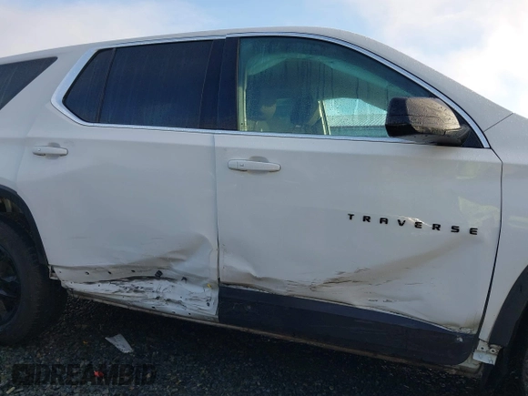 2020 Chevrolet Traverse LS with VIN 1GNEVFKW9LJ100826, listed as a IAAI auction lot 41227311 with 77,327 mi miles. Bid and sale history available at carsss.com. Image 6.