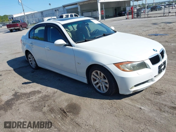 2006 BMW 3 Series 325xi with VIN WBAVD13506KV09944, listed as a IAAI auction lot 41760287 with 175,061 mi miles. Bid and sale history available at carsss.com. Image 1.