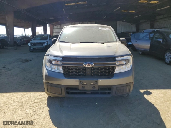 2024 Ford Maverick XLT with VIN 3FTTW8H32RRB56806, listed as a Copart auction lot 50414225 with 4,261 mi miles and Salvage Title. Bid and sale history available at carsss.com. Image 5.