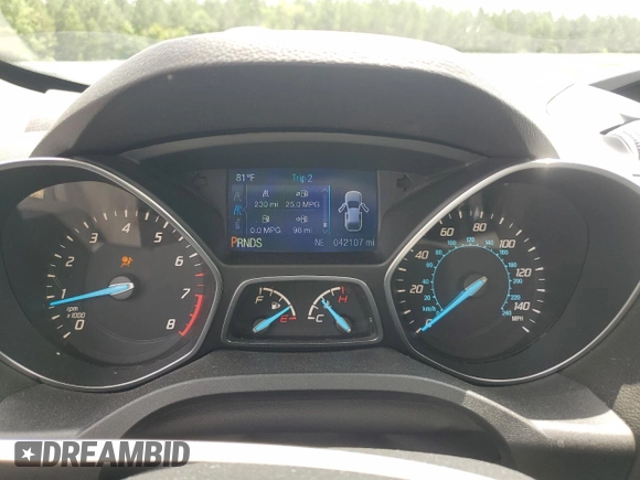2014 Ford Escape SE with VIN 1FMCU9GX4EUE31879, listed as a Copart auction lot 61907565 with 42,107 mi miles and Salvage title. Bid and sale history available at DreamBid. Image 17.