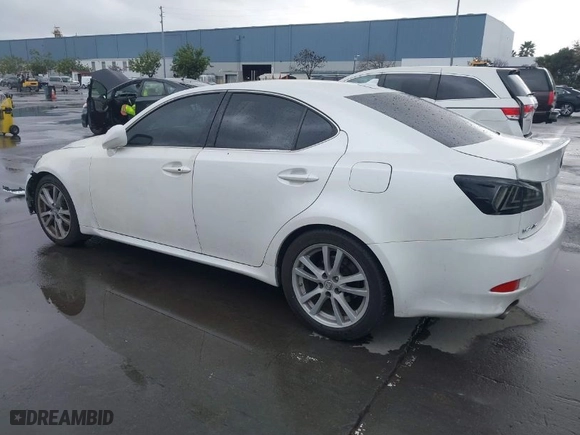 2007 Lexus IS 250 with VIN JTHBK262272034137, listed as a IAAI auction lot 41572283 with NaN miles. Bid and sale history available at carsss.com. Image 3.