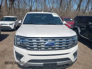 2019 Ford Expedition Limited with VIN 1FMJU2AT0KEA48449, listed as a IAAI auction lot 41754803 with 91,502 mi miles. Bid and sale history available at carsss.com. Image 12.