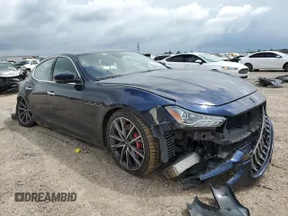 2022 Maserati Ghibli with VIN ZAM57XSA9NX391448, listed as a Copart auction lot 70404954 with 91,611 mi miles and Salvage Title. Bid and sale history available at carsss.com. Image 4.