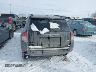 2017 Jeep Compass Latitude с VIN 1C4NJDEB9HD112059, выставлен на аукционе IAAI как лот 41424780 с пробегом 178 045 миль миль и . История ставок и продаж доступна на DreamBid. Изображение 16.