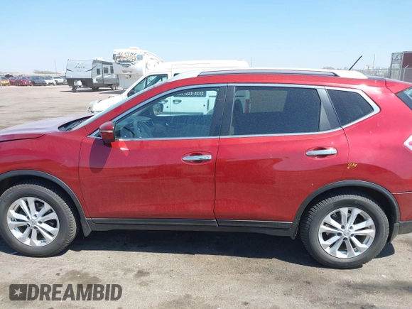 2015 Nissan Rogue SV z VIN 5N1AT2MV6FC764970, wystawiony jako IAAI lot #42093076 z przebiegiem 110 811 mil mil oraz . Historia ofert i sprzedaży dostępna na DreamBid. Obrazek 15.