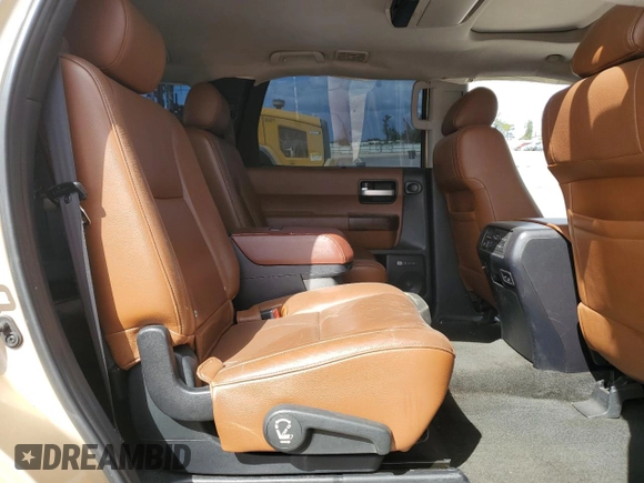 2010 Toyota Sequoia Platinum with VIN 5TDYY5G19AS024836, listed as a Copart auction lot 77103514 with 0 mi miles and Salvage Title. Bid and sale history available at carsss.com. Image 11.