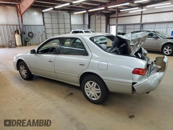 2000 Toyota Camry CE с VIN 4T1BG22KXYU002515, выставлен на аукционе Copart как лот 57896555 с пробегом 250 692 миль миль и Списание • Salvage title. История ставок и продаж доступна на DreamBid. Изображение 2.
