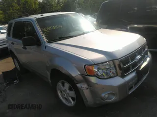2011 Ford Escape XLT with VIN 1FMCU9DG2BKA63519, listed as a IAAI auction lot 36458159 with 168,475 mi miles. Bid and sale history available at carsss.com. Image 1.