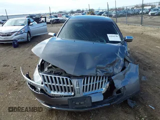 2012 Lincoln MKZ with VIN 3LNHL2GC9CR823581, listed as a IAAI auction lot 41810748 with 1 mi miles. Bid and sale history available at carsss.com. Image 11.
