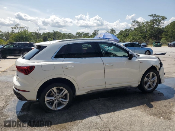 2020 Audi Q3 S line Premium with VIN WA1DECF35L1102585, listed as a Copart auction lot 55973165 with 29,664 mi miles and Non repairable. Bid and sale history available at DreamBid. Image 3.