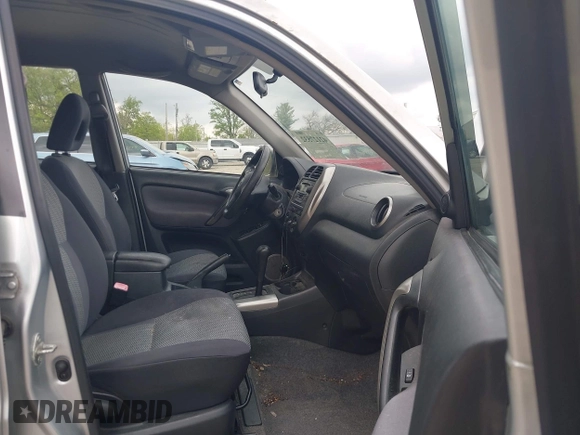 2005 Toyota RAV4 with VIN JTEGD20V750053467, listed as a IAAI auction lot 42127532 with 421,160 mi miles and . Bid and sale history available at DreamBid. Image 5.