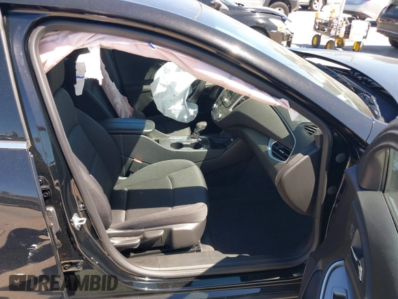2024 Chevrolet Malibu LT with VIN 1G1ZD5STXRF168800, listed as a IAAI auction lot 41828825 with 18,936 mi miles and . Bid and sale history available at DreamBid. Image 5.