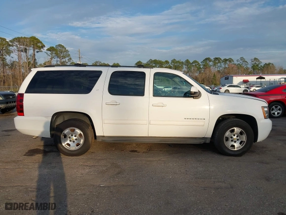 2012 Chevrolet Suburban LT with VIN 1GNSCJE06CR226677, listed as a IAAI auction lot 41403380 with 199,213 mi miles. Bid and sale history available at carsss.com. Image 13.