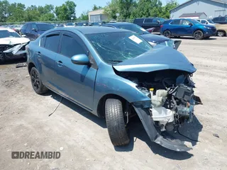 2011 Mazda 3 i Touring with VIN JM1BL1VG4B1372367, listed as a IAAI auction lot 42628775 with 138,511 mi miles and . Bid and sale history available at DreamBid. Image 1.