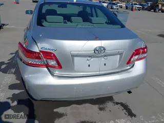 2010 Toyota Camry with VIN 4T1BF3EK5AU059764, listed as a IAAI auction lot 41817921 with 3,993 mi miles. Bid and sale history available at carsss.com. Image 6.