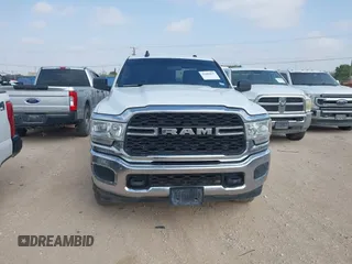 2021 Ram 2500 Tradesman with VIN 3C6UR5HJ0MG695008, listed as a IAAI auction lot 42086837 with 170,117 mi miles. Bid and sale history available at carsss.com. Image 12.