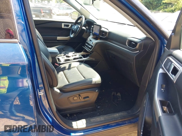 2022 Ford Explorer XLT z VIN 1FMSK8DH2NGA93566, wystawiony jako IAAI lot #42787118 z przebiegiem 55 153 mil mil oraz . Historia ofert i sprzedaży dostępna na DreamBid. Obrazek 5.