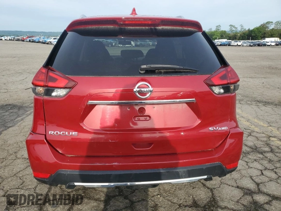2017 Nissan Rogue SL z VIN JN8AT2MV6HW267377, wystawiony jako Copart lot #58276915 z przebiegiem 55 463 mil mil oraz Czysty tytuł • Clean title. Historia ofert i sprzedaży dostępna na DreamBid. Obrazek 6.