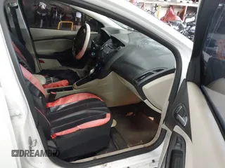 2017 Ford Focus SE с VIN 1FADP3F21HL303635, выставлен на аукционе IAAI как лот 42423956 с пробегом 87 952 миль миль и . История ставок и продаж доступна на DreamBid. Изображение 5.