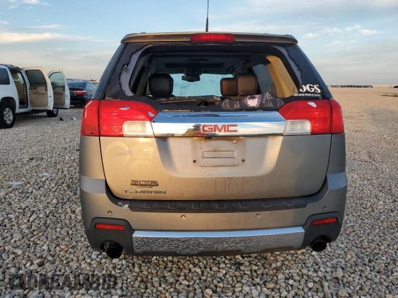 2012 GMC Terrain SLT-2 with VIN 2GKFLWE55C6350698, listed as a Copart auction lot 71160403 with 82,638 mi miles and Salvage title. Bid and sale history available at DreamBid. Image 6.