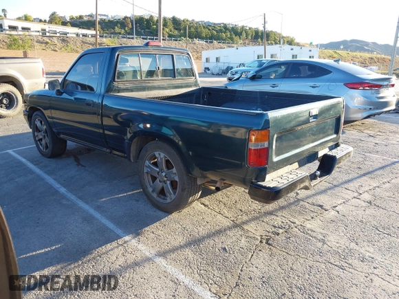 1994 Toyota Pickup with VIN JT4RN81A2R5194383, listed as a IAAI auction lot 41587661 with 262,153 mi miles and . Bid and sale history available at DreamBid. Image 3.