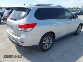 2015 Nissan Pathfinder S with VIN 5N1AR2MNXFC624659, listed as a IAAI auction lot 42033206 with 170,773 mi miles and . Bid and sale history available at DreamBid. Image 4.