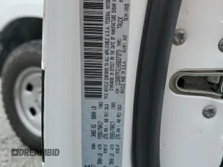 2017 Ram 1500 Tradesman z VIN 1C6RR7FG1HS837373, wystawiony jako Copart lot #59817945 z przebiegiem 90 298 mil mil oraz Szkoda całkowita • Salvage title. Historia ofert i sprzedaży dostępna na DreamBid. Obrazek 12.