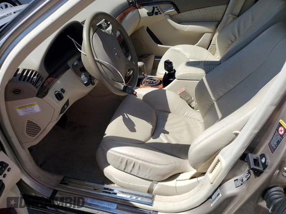 2005 Mercedes-Benz S 500 with VIN WDBNG84J75A445404, listed as a Copart auction lot 58842965 with 57,153 mi miles and Salvage title. Bid and sale history available at DreamBid. Image 7.