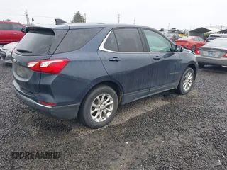 2018 Chevrolet Equinox LT with VIN 3GNAXSEV1JL111670, listed as a IAAI auction lot 41990995 with 181,090 mi miles and . Bid and sale history available at carsss.com. Image 4.