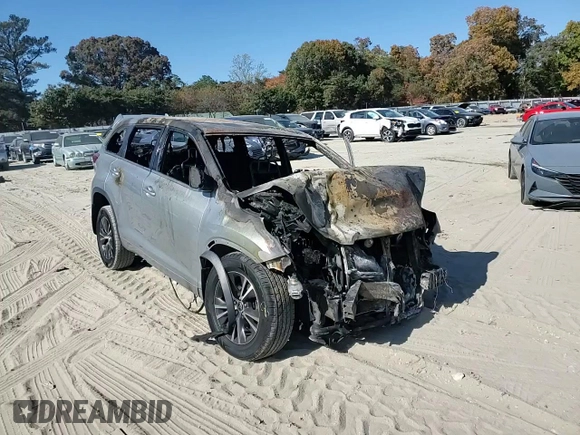 2017 Toyota Highlander with VIN NOVIN77499314, listed as a Copart auction lot 43692465 with Not provided miles and Non repairable. Bid and sale history available at DreamBid. Image 11.