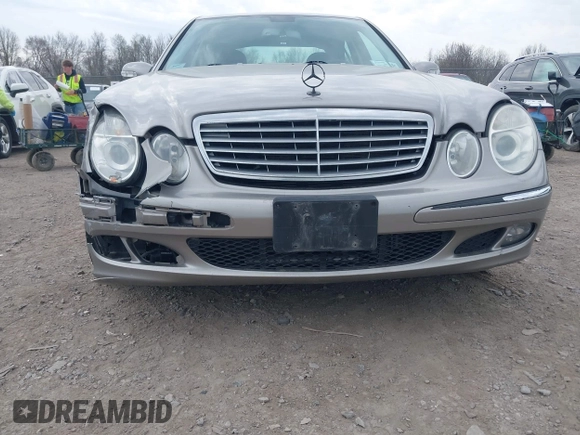 2006 Mercedes-Benz E 350 with VIN WDBUF56J96A760880, listed as a IAAI auction lot 42113873 with 7,298 mi miles and . Bid and sale history available at DreamBid. Image 6.