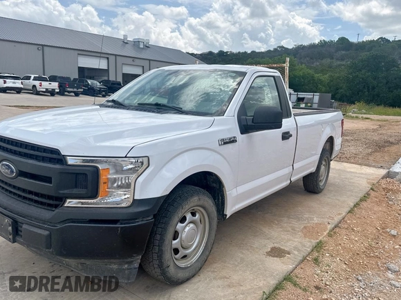 2018 Ford F-150 XL with VIN 1FTMF1C53JKF40347, listed as a Copart auction lot 63626035 with 207,222 mi miles and Clean title. Bid and sale history available at DreamBid. Image 2.