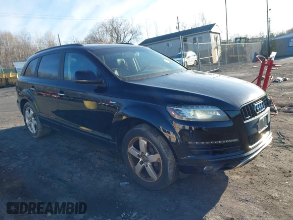 2014 Audi Q7 3.0T Premium with VIN WA1CGAFE8ED007919, listed as a IAAI auction lot 41763536 with 100,064 mi miles. Bid and sale history available at carsss.com. Image 1.