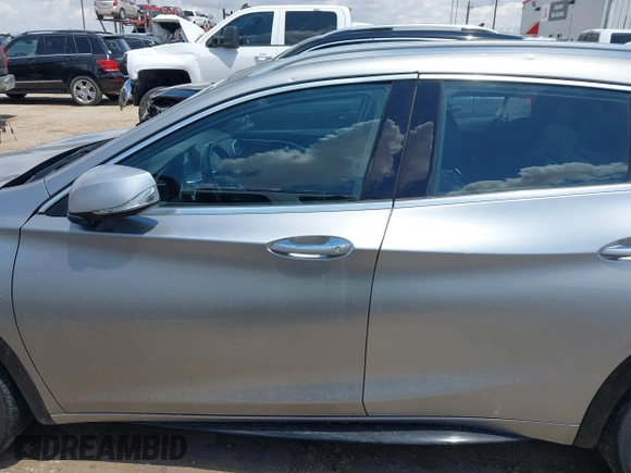 2017 Infiniti QX30 Premium с VIN SJKCH5CP5HA027550, выставлен на аукционе IAAI как лот 42207329 с пробегом 59 858 миль миль и . История ставок и продаж доступна на DreamBid. Изображение 14.