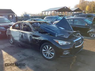 2017 Infiniti Q50 3.0t Premium with VIN JN1EV7AR9HM832263, listed as a IAAI auction lot 40868629 with 85,256 mi miles. Bid and sale history available at carsss.com. Image 6.