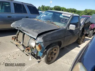 1991 Nissan Frontier z VIN 1N6SD11S5MC331970, wystawiony jako Copart lot #56883945 z przebiegiem 209 789 mil mil oraz Szkoda całkowita • Salvage title. Historia ofert i sprzedaży dostępna na DreamBid. Obrazek 1.
