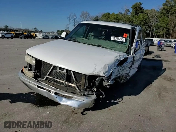2001 Chevrolet Suburban LS with VIN 3GNFK16T31G177271, listed as a Copart auction lot 89349205 with 404,627 mi miles and Salvage Title. Bid and sale history available at carsss.com. Image 12.