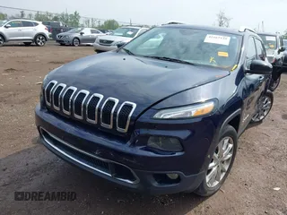 2015 Jeep Cherokee Limited with VIN 1C4PJLDBXFW658441, listed as a IAAI auction lot 42167135 with Not Provided miles and . Bid and sale history available at DreamBid. Image 17.