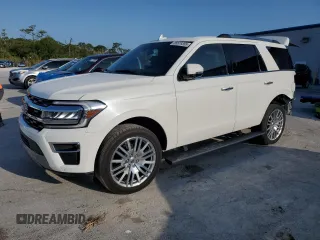 2024 Ford Expedition Limited z VIN 1FMJU1K85REA75001, wystawiony jako Copart lot #55579355 z przebiegiem 12 372 mil mil oraz Szkoda całkowita • Salvage title. Historia ofert i sprzedaży dostępna na DreamBid. Obrazek 1.