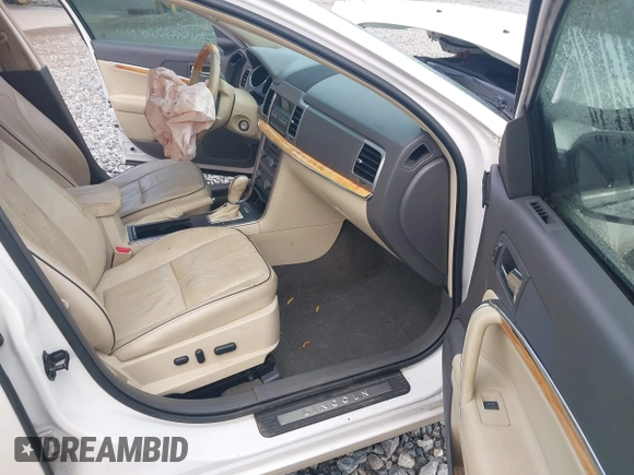 2012 Lincoln MKZ with VIN 3LNHL2GC1CR807620, listed as a IAAI auction lot 42101980 with Not provided miles and . Bid and sale history available at DreamBid. Image 5.