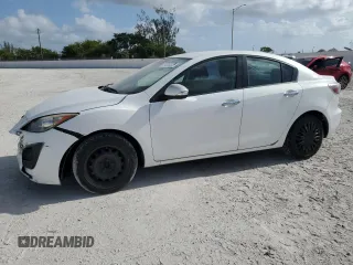 2011 Mazda 3 i Sport with VIN JM1BL1UF4B1381403, listed as a Copart auction lot 54313505 with 171,667 mi miles and Salvage Title. Bid and sale history available at DreamBid. Image 1.