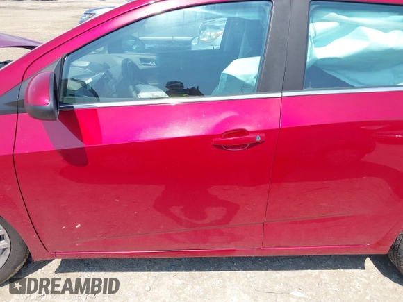 2012 Chevrolet Sonic LT with VIN 1G1JC6SH7C4135418, listed as a IAAI auction lot 42464564 with 169,035 mi miles and . Bid and sale history available at DreamBid. Image 15.