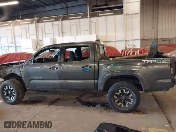 2016 Toyota Tacoma SR with VIN 3TMCZ5AN2GM041649, listed as a IAAI auction lot 41758859 with 139,558 mi miles and . Bid and sale history available at DreamBid. Image 15.