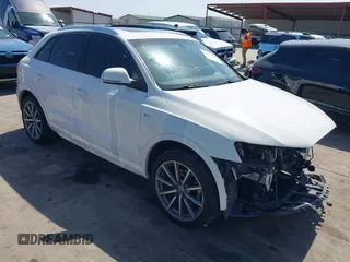 2018 Audi Q3 Premium z VIN WA1BCCFS4JR032774, wystawiony jako IAAI lot #41877881 z przebiegiem 72 400 mil mil oraz . Historia ofert i sprzedaży dostępna na DreamBid. Obrazek 1.