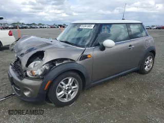 2013 MINI Cooper Hardtop with VIN WMWSU3C54DT683361, listed as a Copart auction lot 51341385 with 75,254 mi miles and Salvage Title. Bid and sale history available at carsss.com. Image 1.