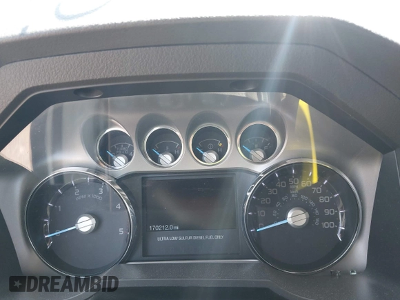 2013 Ford F-250 XL z VIN 1FT7W2BT6DEB55273, wystawiony jako IAAI lot #42323813 z przebiegiem 170 212 mil mil oraz . Historia ofert i sprzedaży dostępna na DreamBid. Obrazek 7.