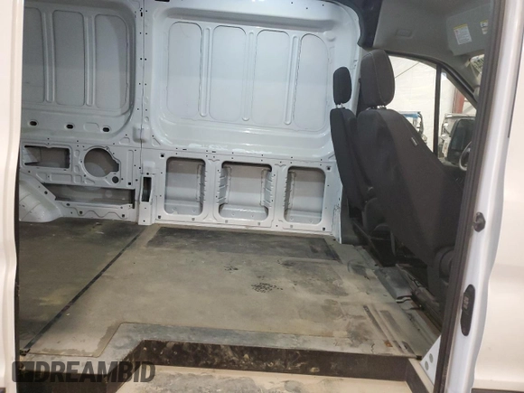 2022 Ford Transit Cargo with VIN 1FTBR2CG0NKA32901, listed as a Copart auction lot 63277404 with 29,146 mi miles and Salvage Title. Bid and sale history available at DreamBid. Image 11.